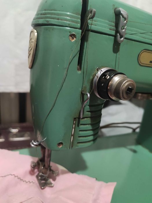 Продам швейну машинку "Тула"