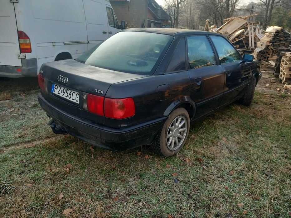 Audi 80 1.9 TDI automat gruby welur rezerwacja