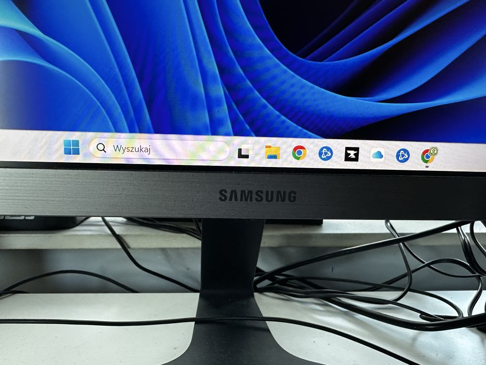 Monitor Samsung U28R550UQR