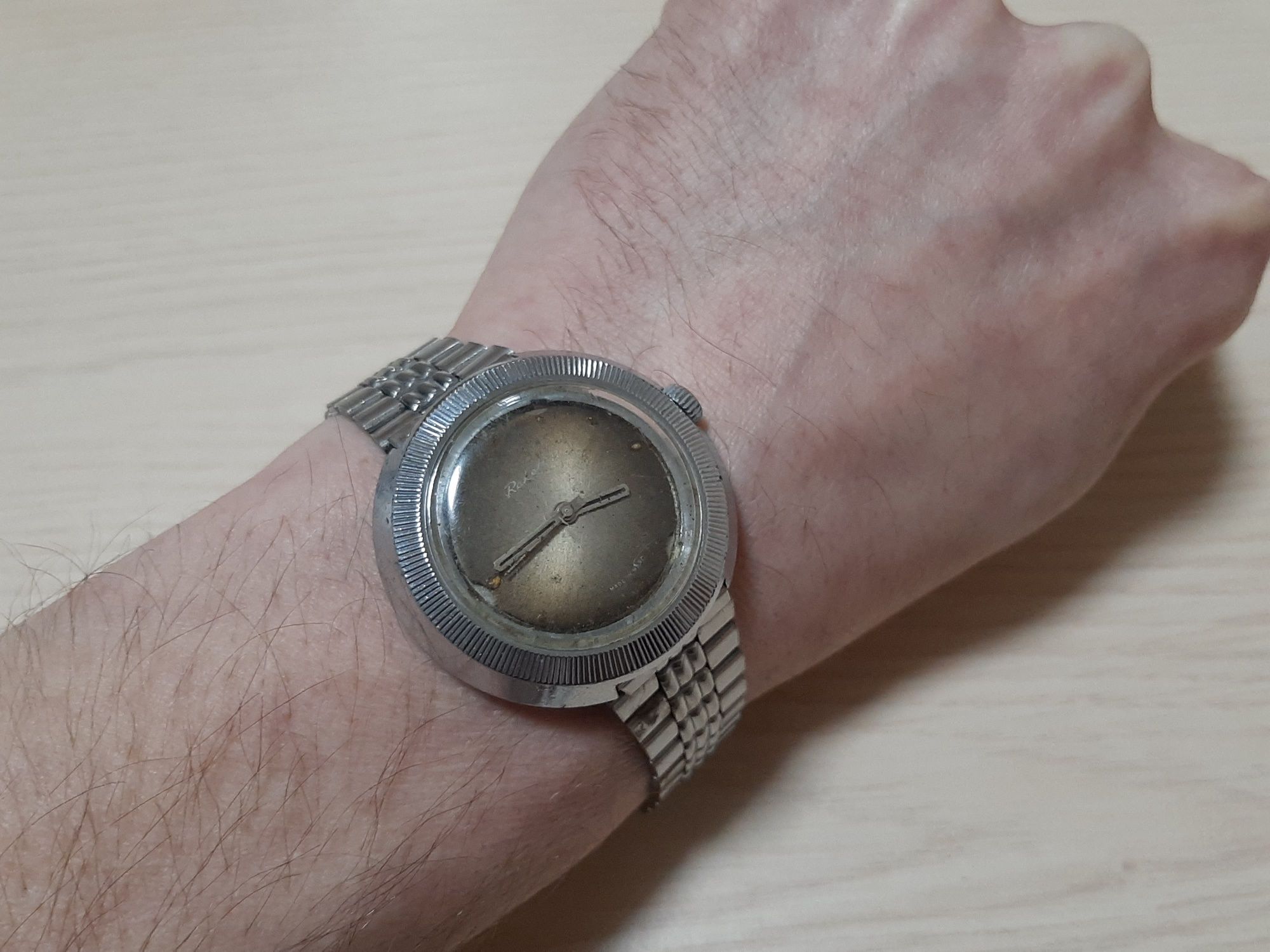 Винтажный мужские часы"Ракета"(Шайба,Чебурашка, СССР)