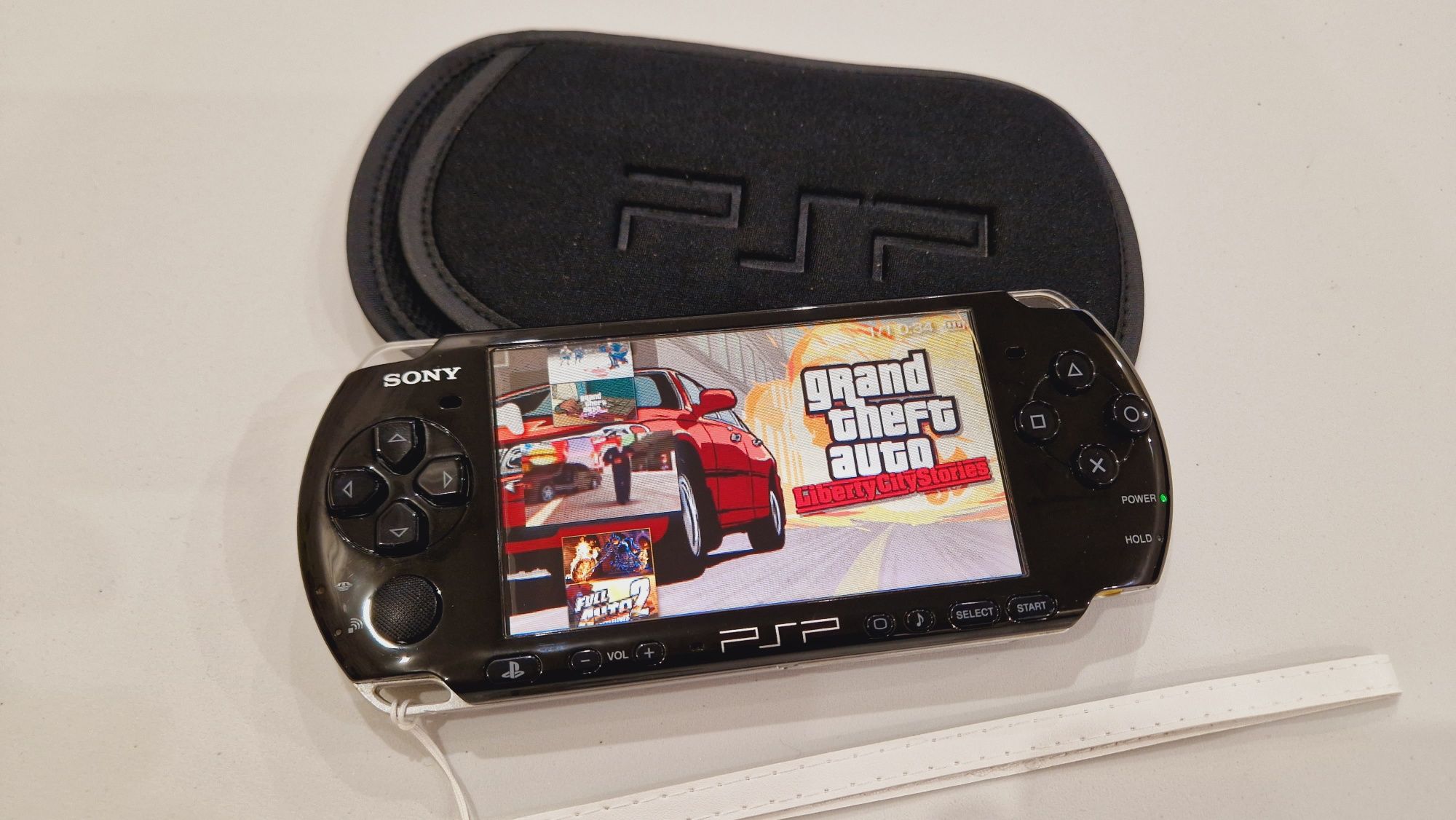 PSP Sony 3000 64гиг 127игр+ чехол!