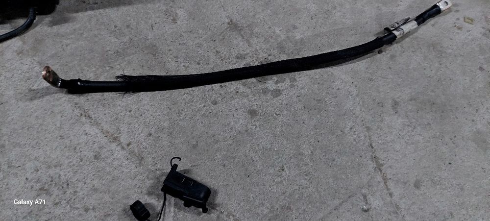 Kabel przewód plusowy akumulatora alfa