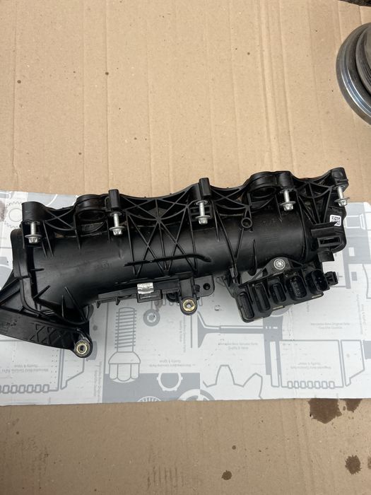 Впускний колектор Mercedes Sprinter 910 OM654 A6540903500