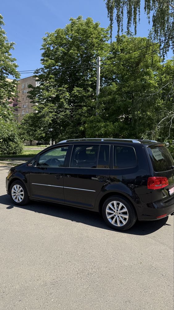 Продаж Volkswagen Touran