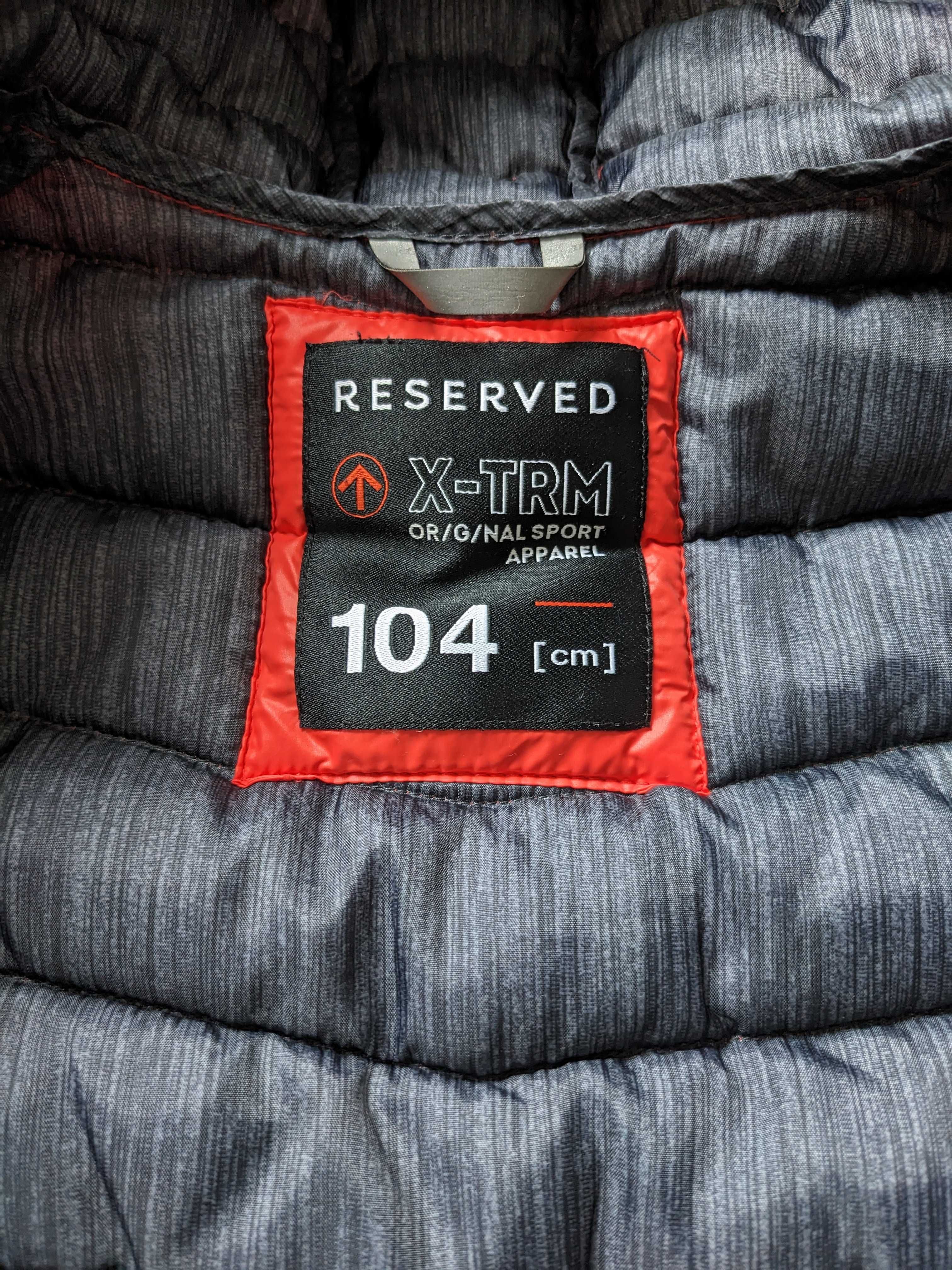 Pikowana kurtka z kapturem RESERVED X-TRM rozm. 104