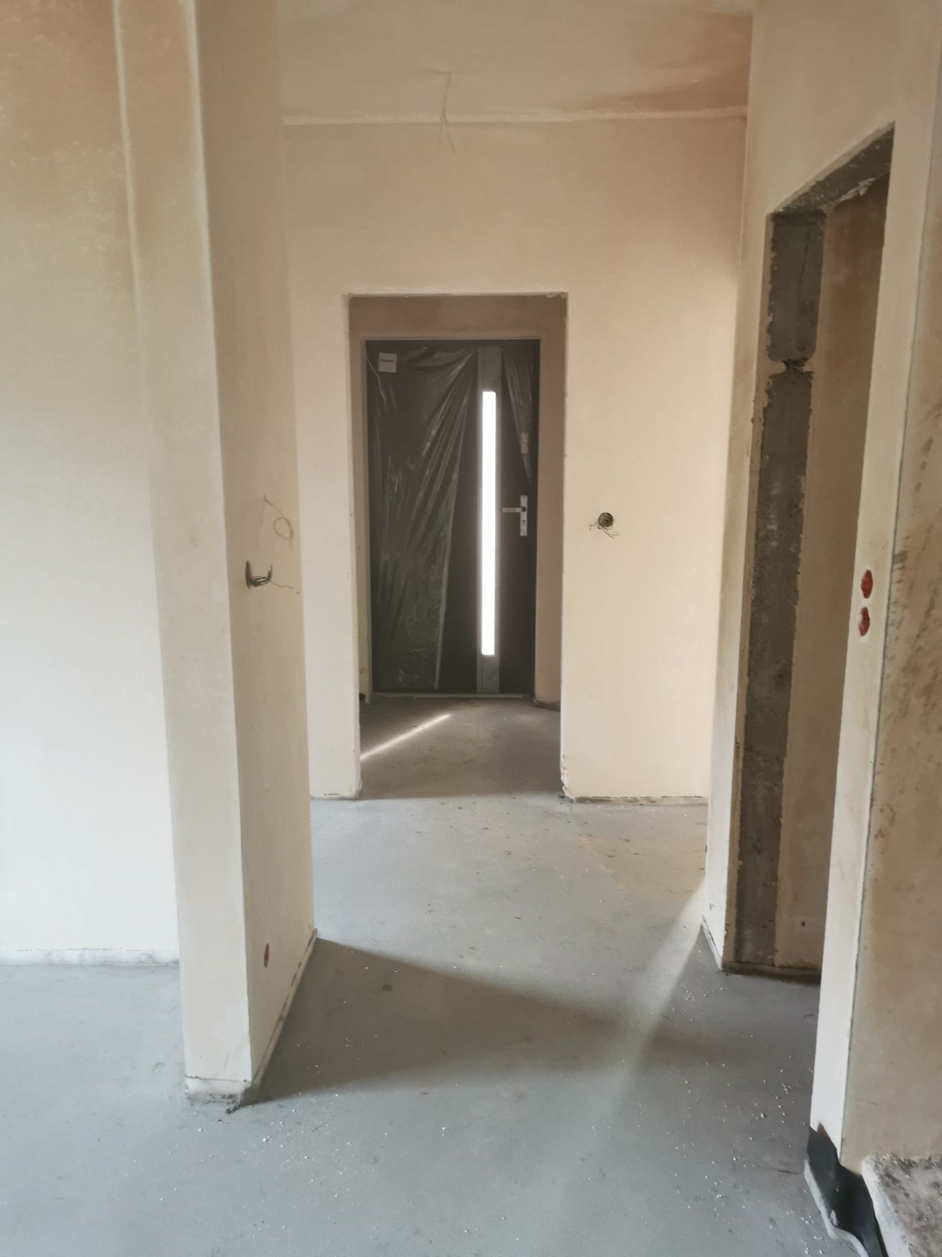BUDOWA DOMÓW stan surowy lub deweloperski