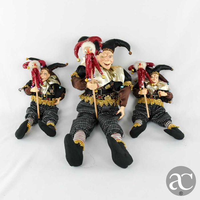 3 Pierrots / Bobos da Corte em Porcelana de Veneza e tecido