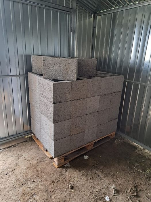 NOWE Pustak wentylacyjny dwukomorowy LK2 LEIER
40×25×24,5 cm