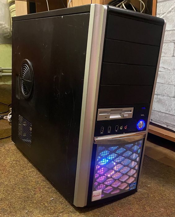 Системний блок i7 6700/rx 570 8gb/16/ ssd