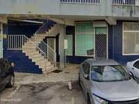 Loja com 83m² em Loures