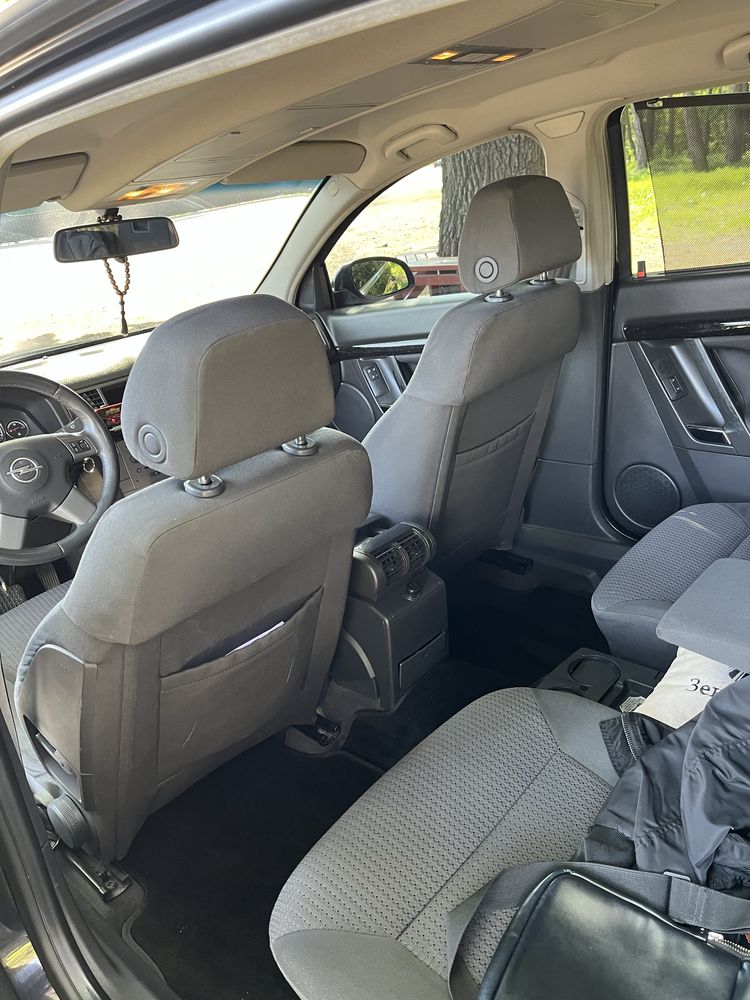 Opel Signum 2004 года