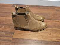 Botins com brilho