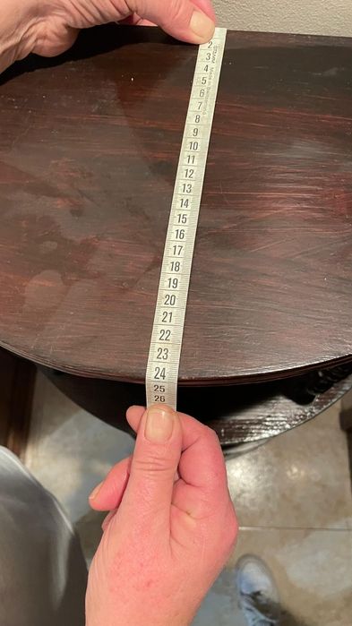 Estante em madeira usada