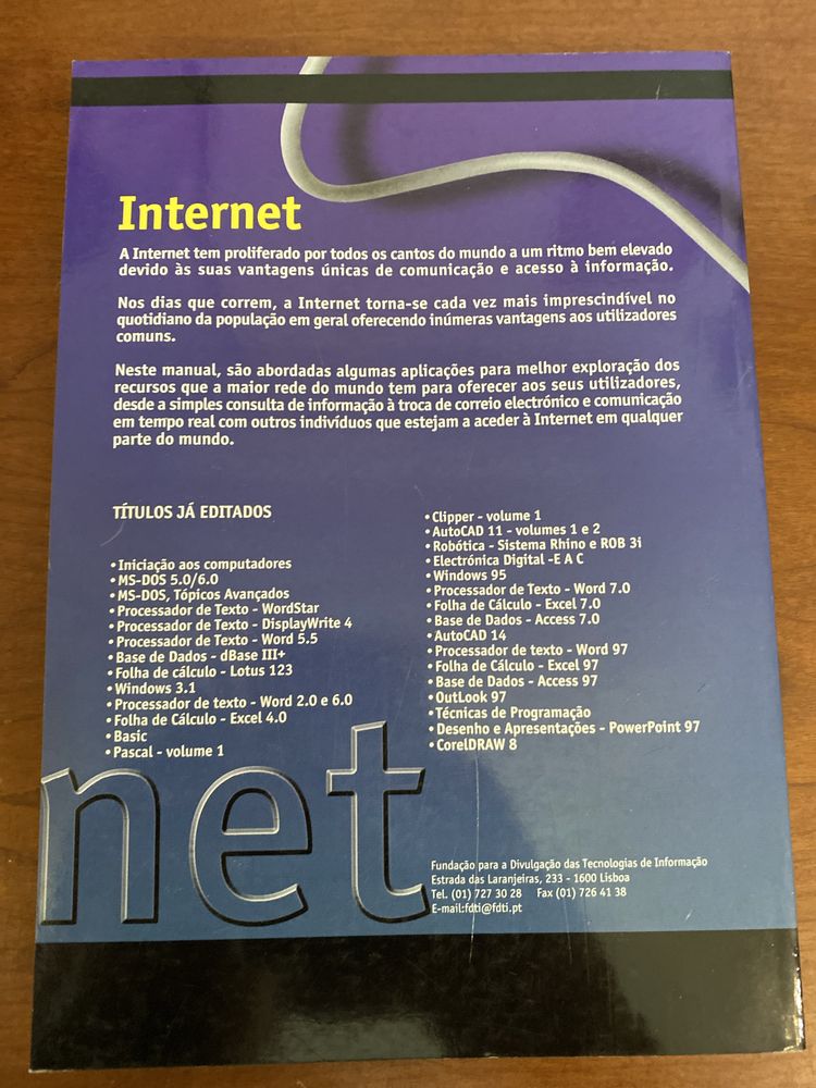 Livro Internet - Fundação para a Divulgação de Informação
