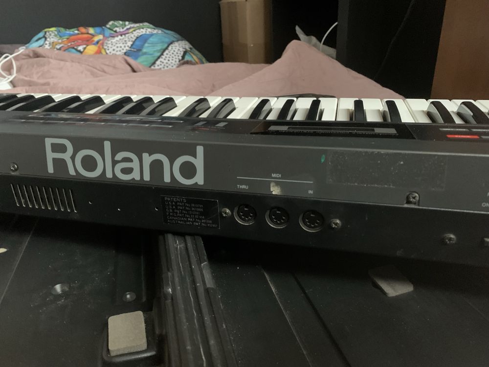 Syntezator Roland Alpha Juno 1 z oryginalnym kejsem