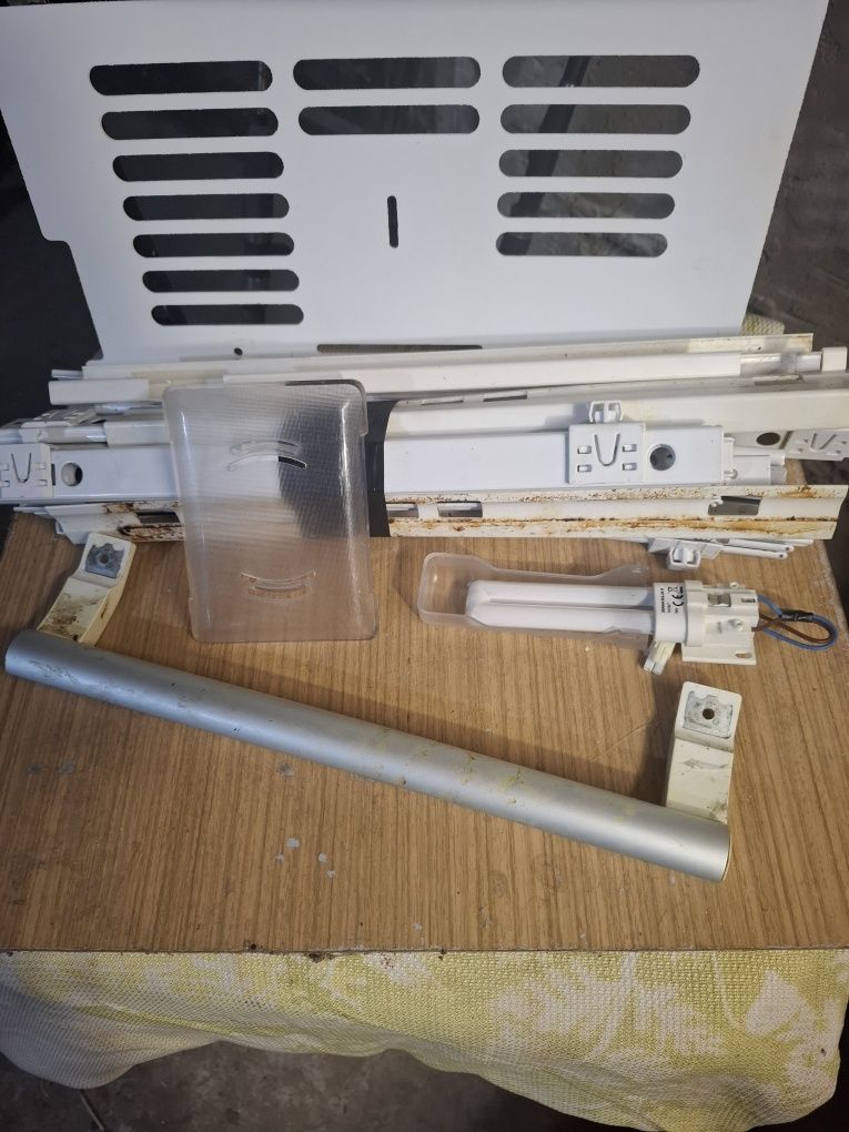 Запчасти на холодильник Boschhhhhh