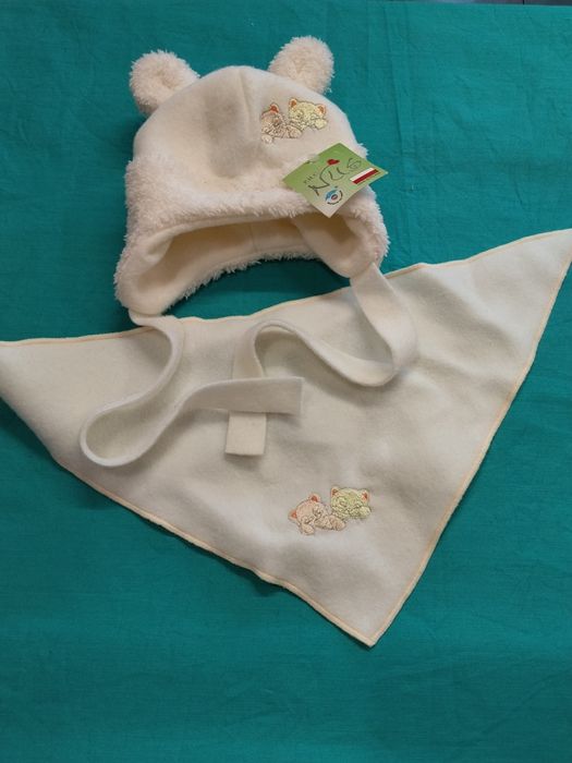 Kremowy komplet zimowy czapka ecru 38-40