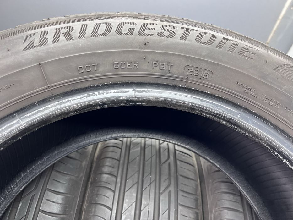 Шини 6+ мм літо 215 60 R17 Bridgestone Turanza T001 резина літні