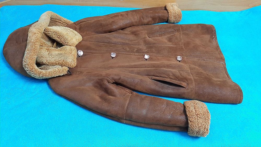 Дубленка жіноча коричньовий колір