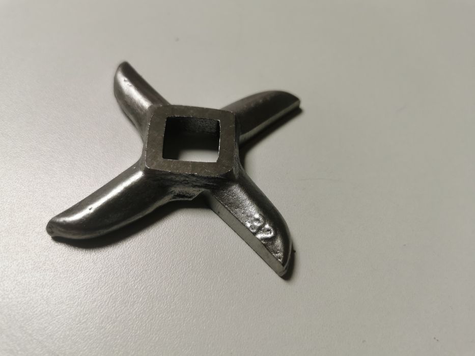 Nowa oryginalna maszynka do mięsa Alfa 32, 22,8