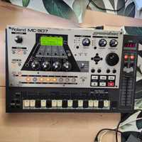 ROLAND MC 307 groovebox automat perkusyjny fx