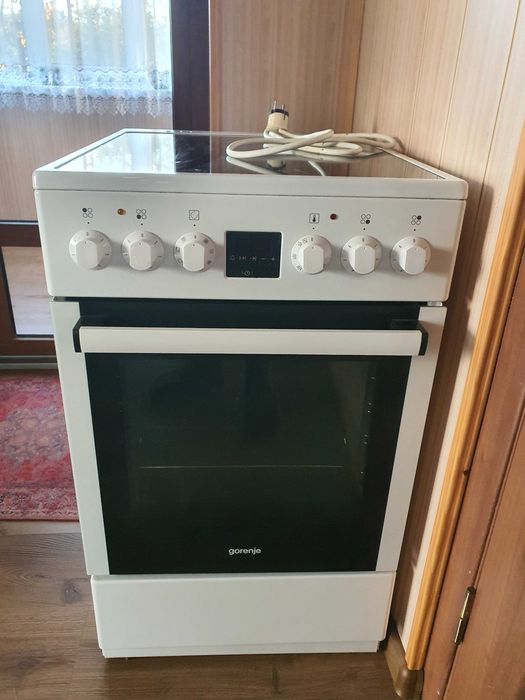 Продам Електроплиту