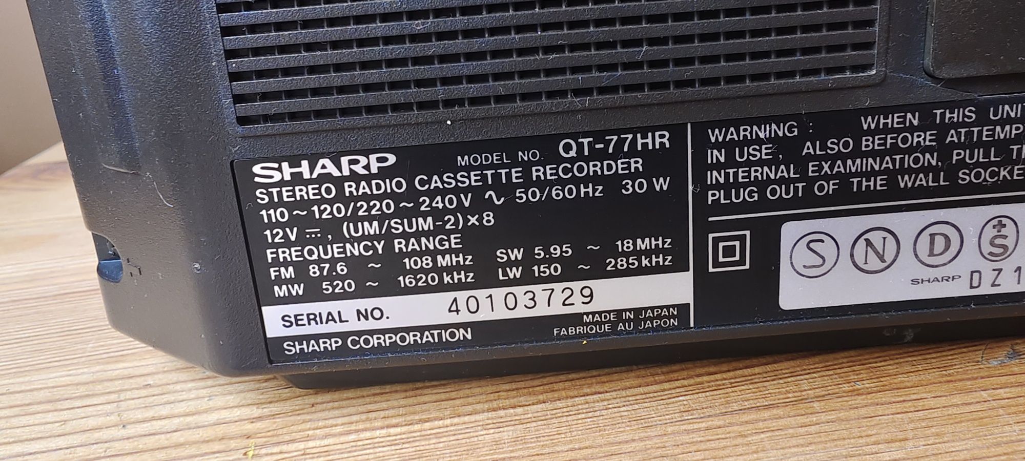 Radiomagnetofon Sharp QT-77 HR