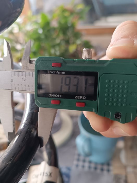 Molas OLD MAN EMU OME 2415 + 2413