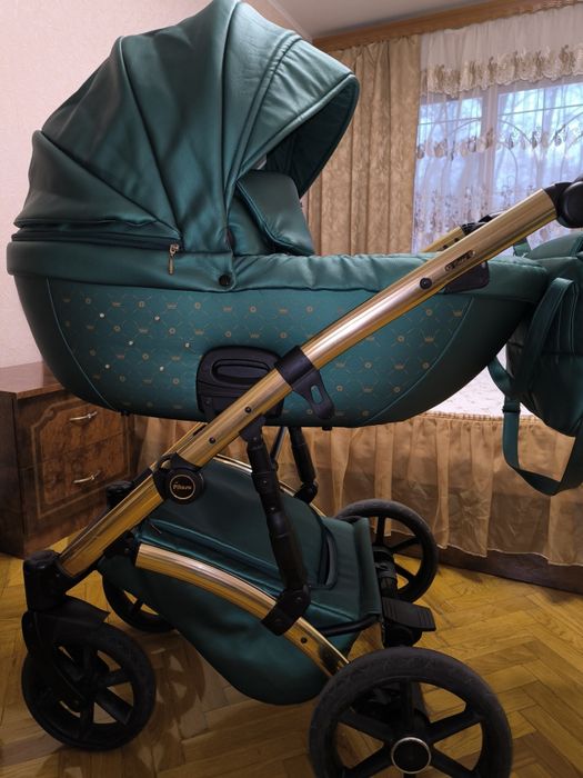 Шикарна дитяча коляска 2 в 1