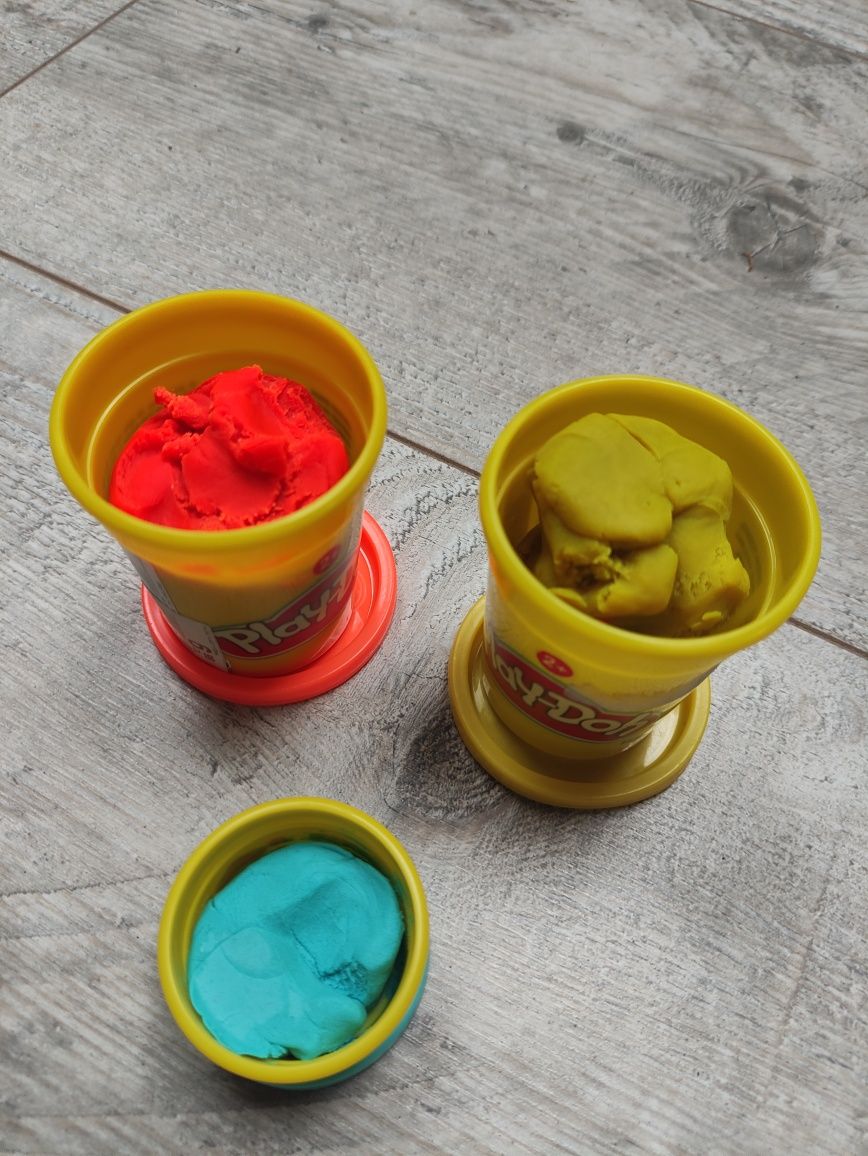Play doh zoo safari