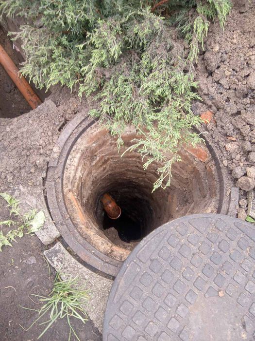 Чистка канализации, сантехник, замена труб, чистка канализації