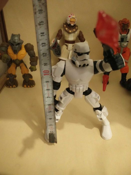 7 bonecos ou action figures da Hasbro do Star Wars