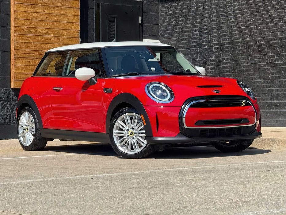 2023 MINI Cooper SE 2-Door Hatchback