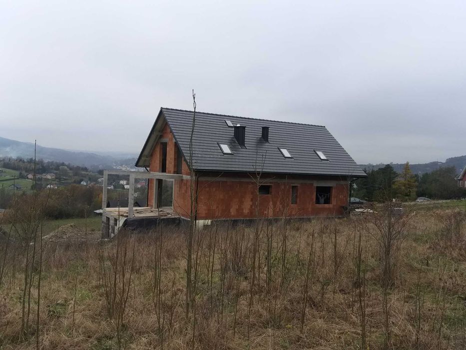Przyjmę zlecenia na budowę domów, garaży, zmianę pokrycia i papowanie.