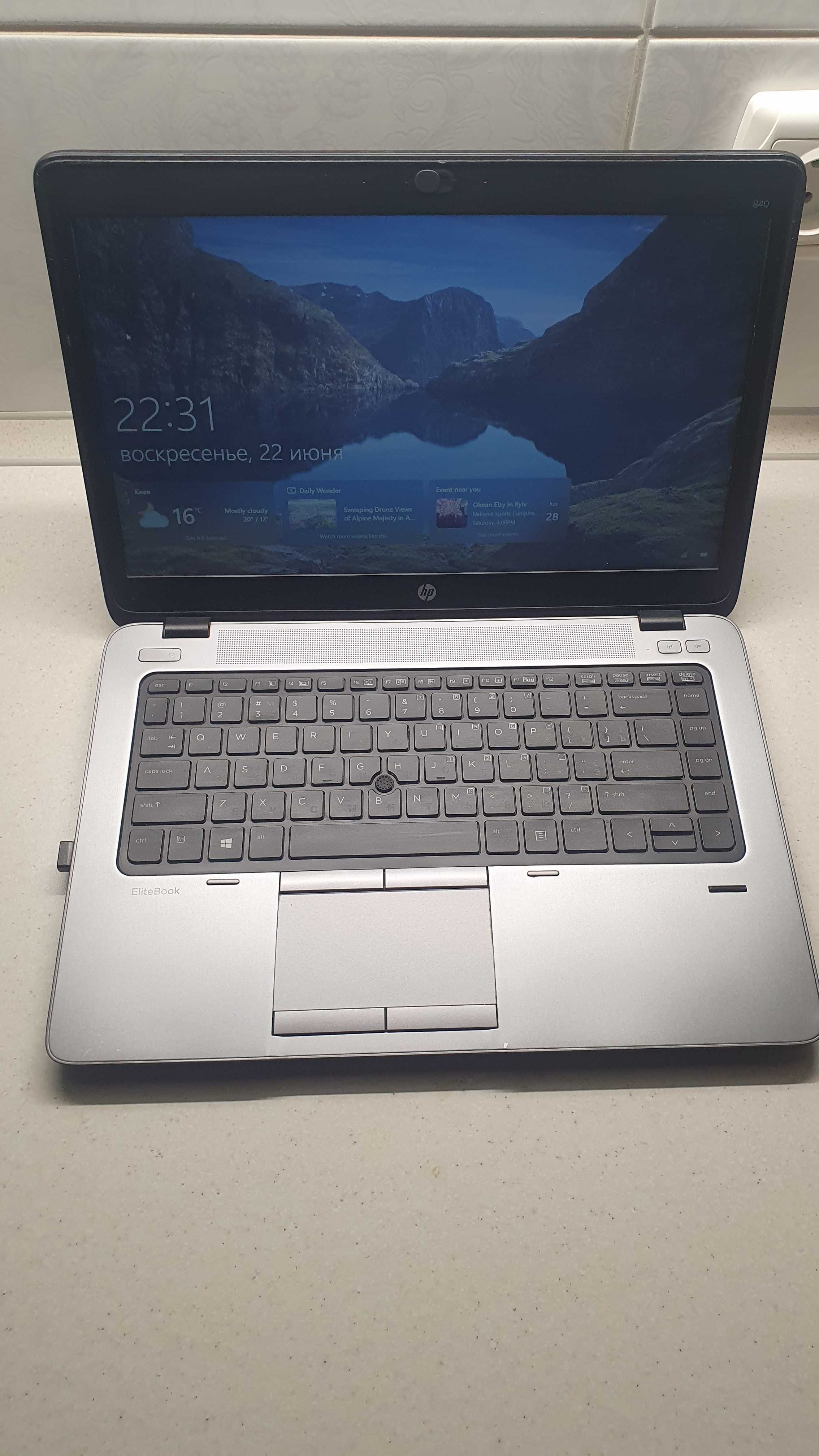 НР Elitebook 840 G1 / ОЗУ 8Gb/SSD120 /Win10Pro