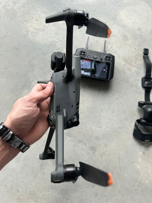 Продам Dji Mavic 3e, наліт 2 години