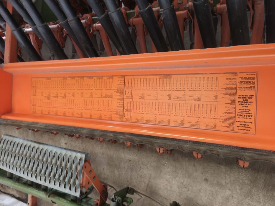Zestaw uprawowo siewny Amazone AD301+KE301, brona aktywna, agregat, 3m