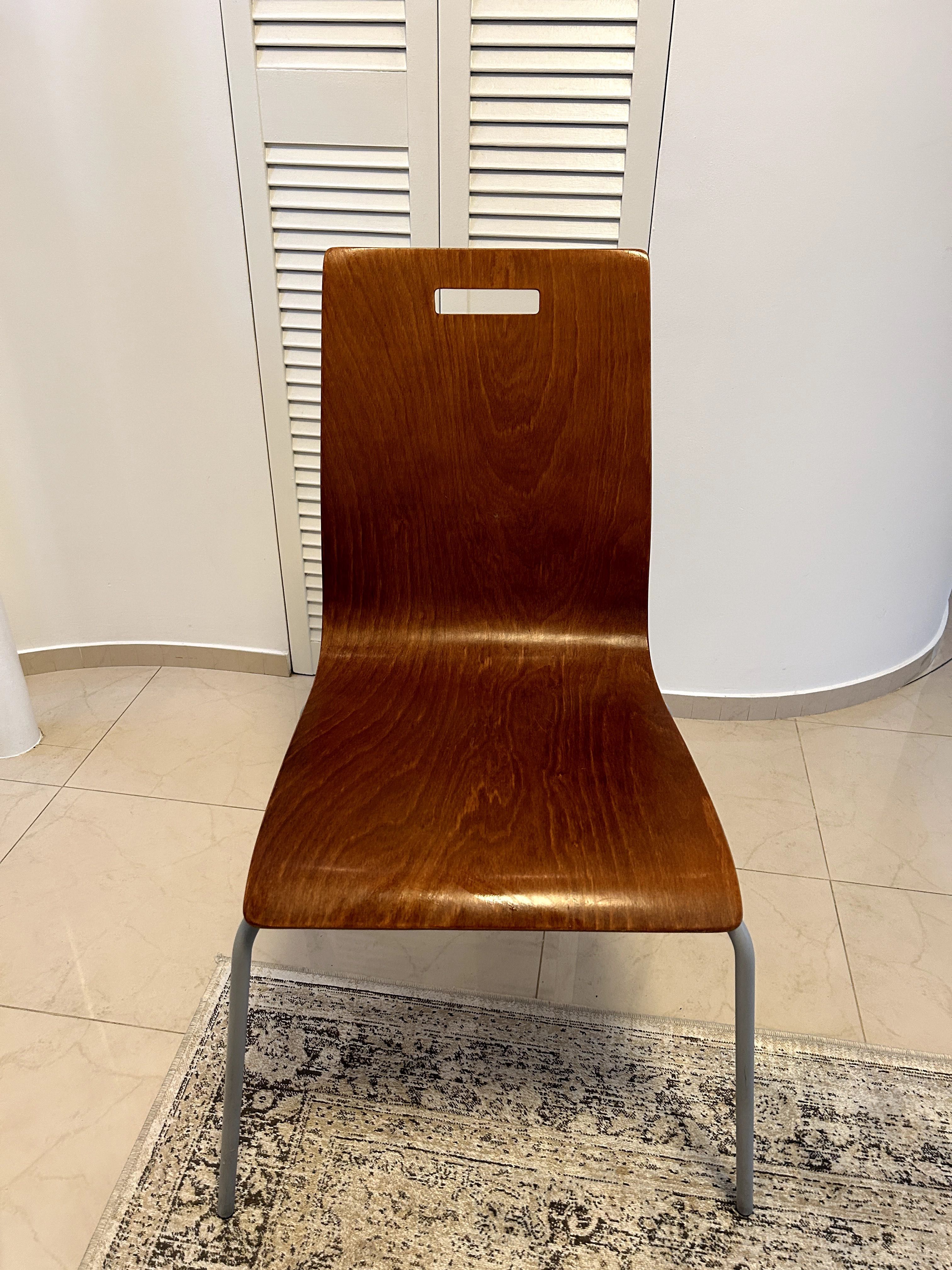 Krzesło brązowe kuchenne IKEA -6 szt stan bdb