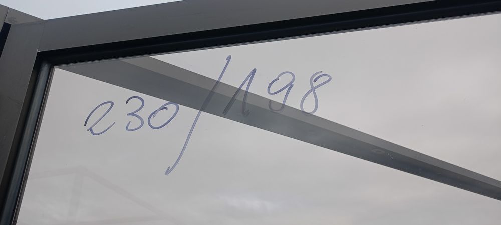 Drzwi aluminiowe używane z.emiec super stan dostawa gratis cał