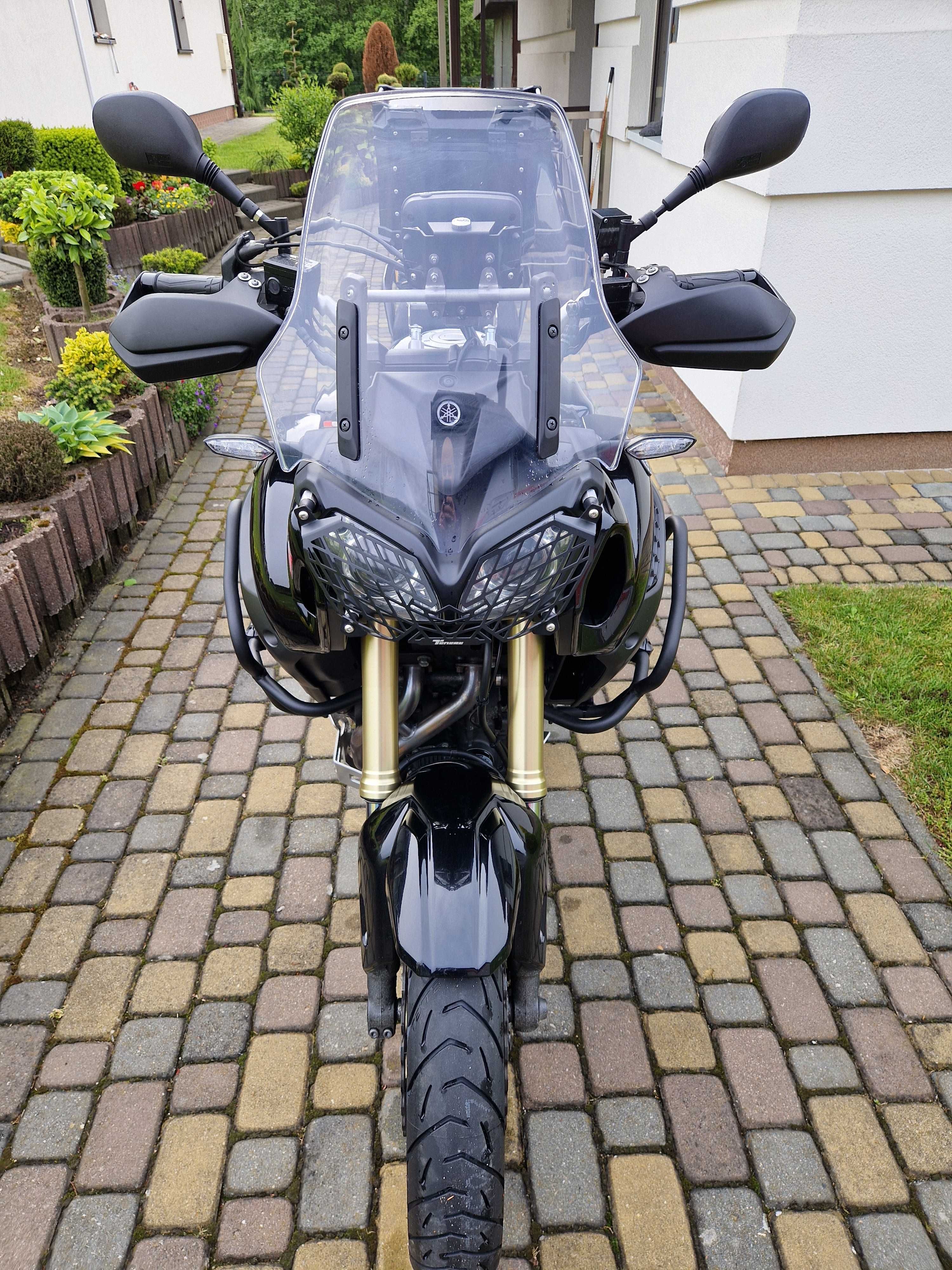 Yamaha Super Tenere 1200,Akrapovic-Tomtom-Nowe Metzeler-Po Serwisie