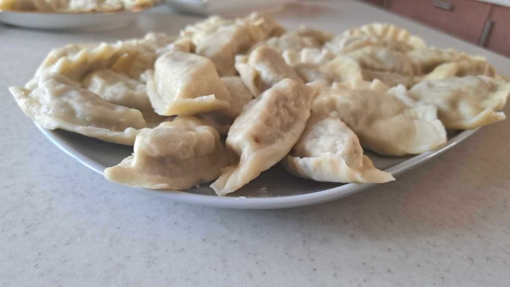 Pierogi domowe z mięsem i kapustą