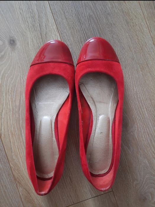 Czerwone baleriny