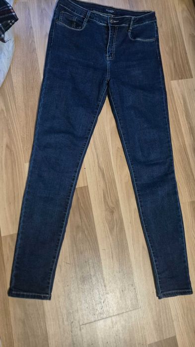 Spodnie jeansy damskie