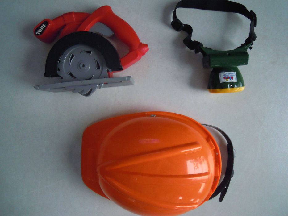 klein bosch latarka czołowa kask scyzoryk pilarka