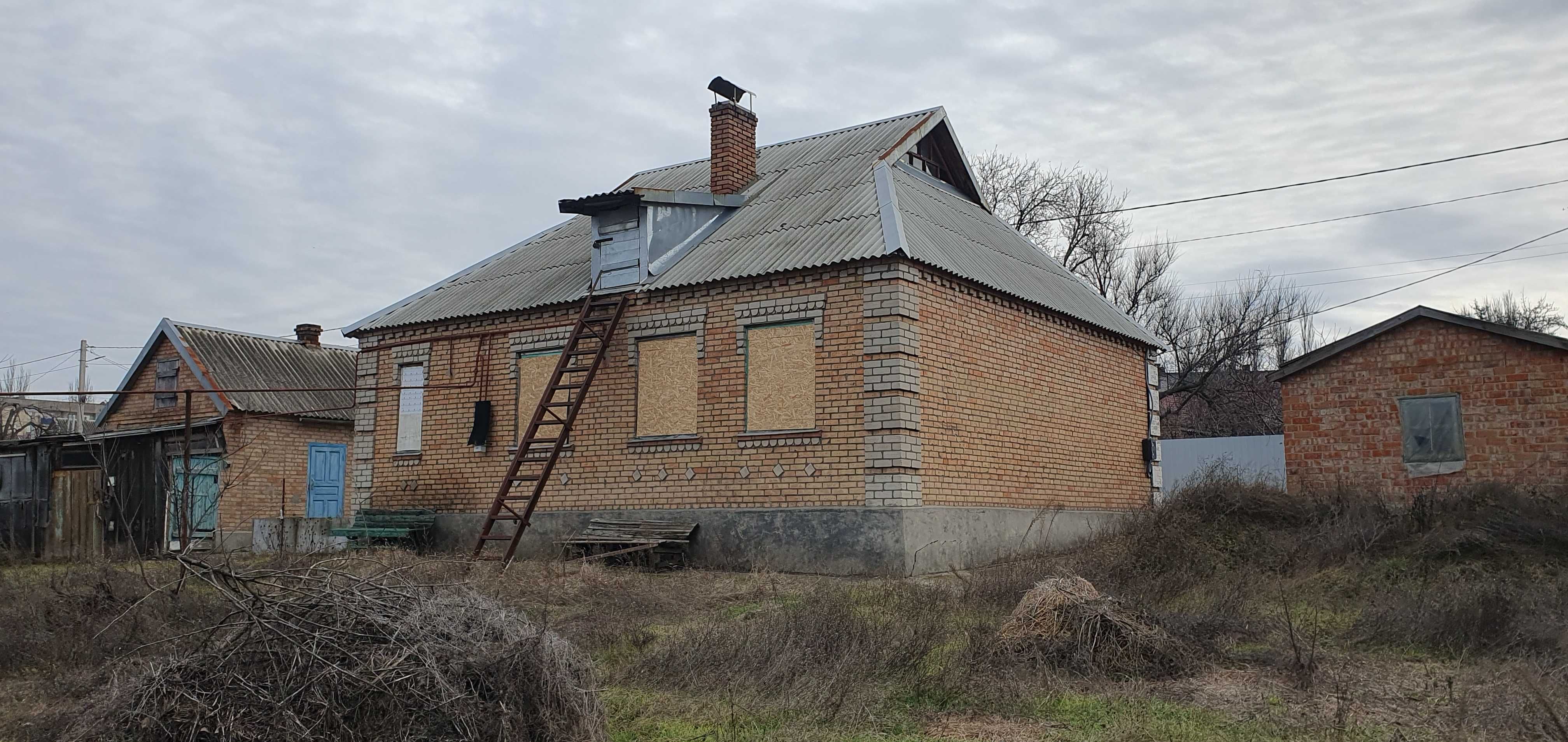 Срочно продам дом в районе Института (под реконструкцию)