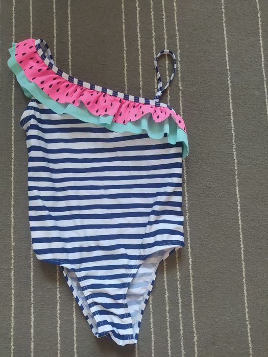 Strój kąpielowy jednoczęściowy w paski z ozdobną falbanką Primark