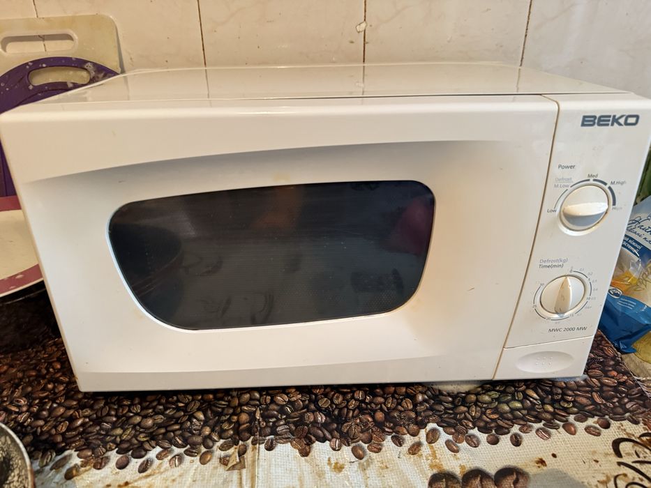 Продам микроволновку Beko