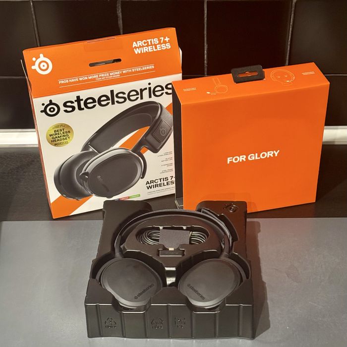 Steelseries Arctis 7+ Wireless