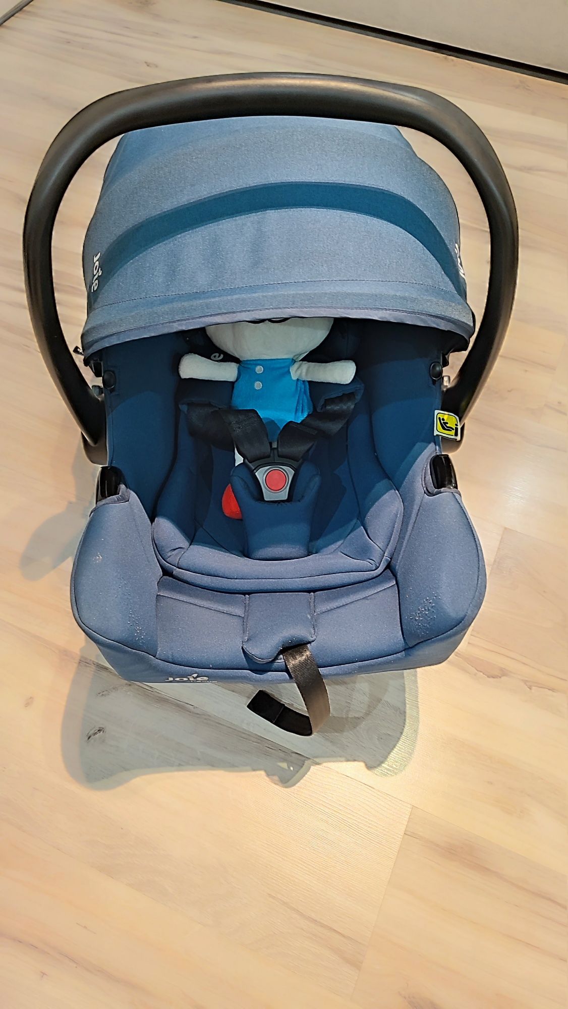 Fotelik Joie I-Snug z bazą i-Base Advance