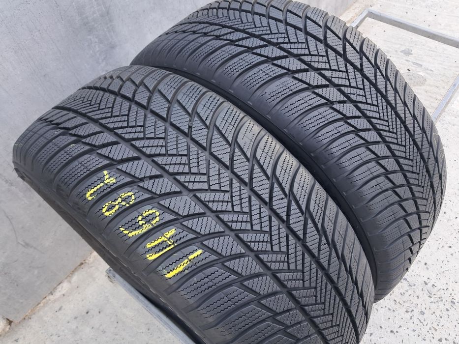 Резина зимова, 235/50 R19 Bridgestone Blizzak LM001 AO (арт. 14682)